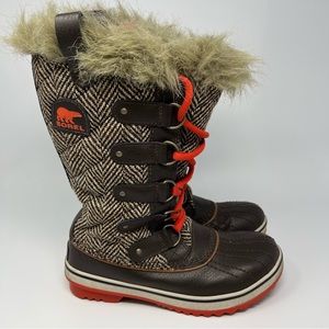 Sorel Tofino Winter Boots